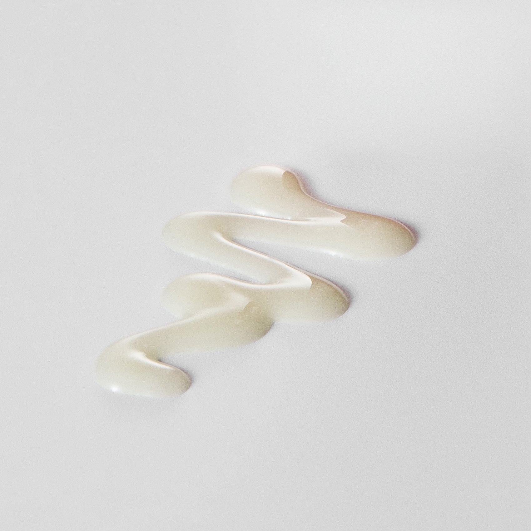 Sérum facial com Retinol + Niacinamida
