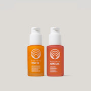 Kit de dois séruns Beyoung: Vita C 10 em frasco laranja com válvula pump branca, formulado com nano vitamina C, ácido ferúlico e astaxantina, e Aging Care em frasco vermelho com válvula pump branca, formulado com retinol, niacinamida e pantenol.