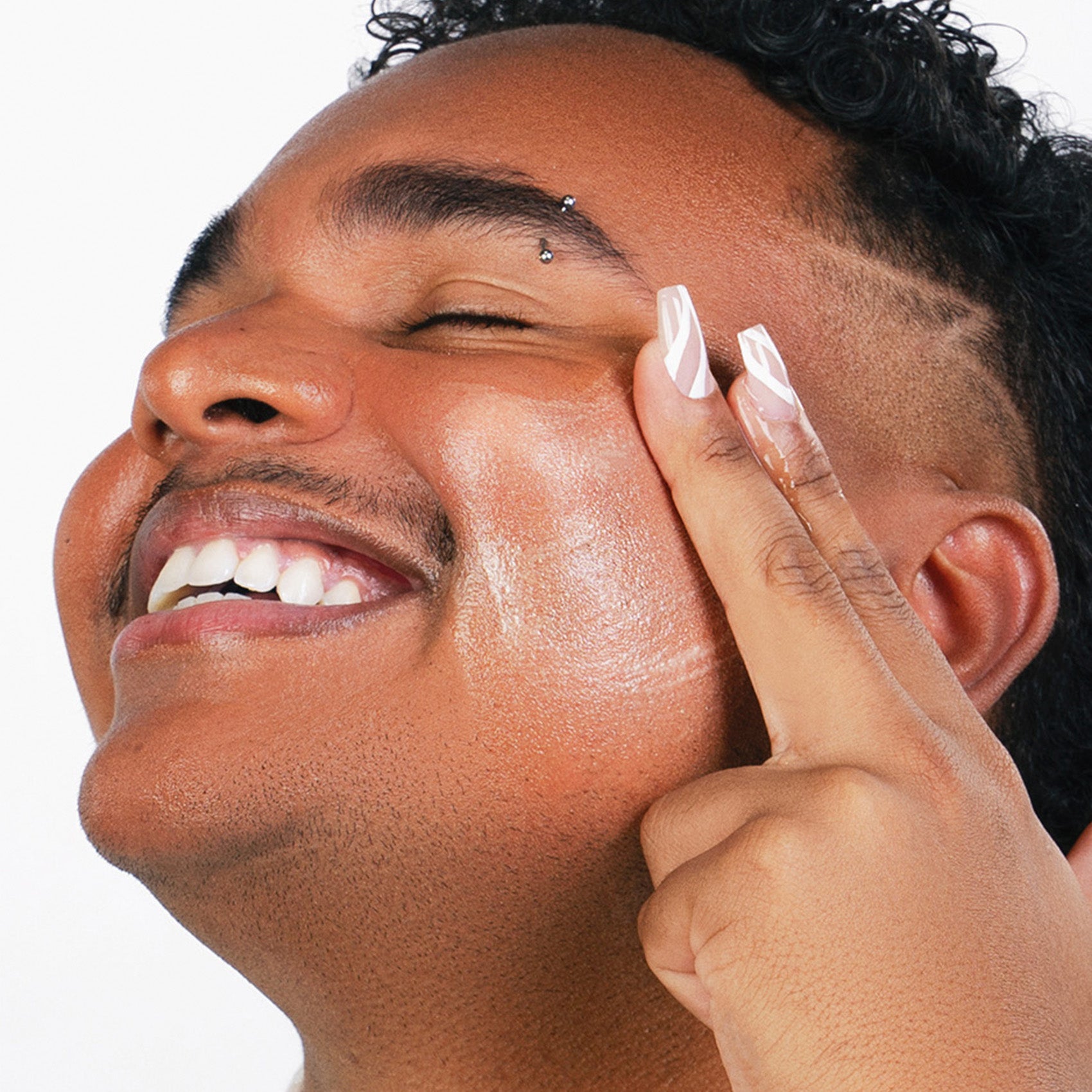 Gel de limpeza facial com ácido glicólico (controle de oleosidade)