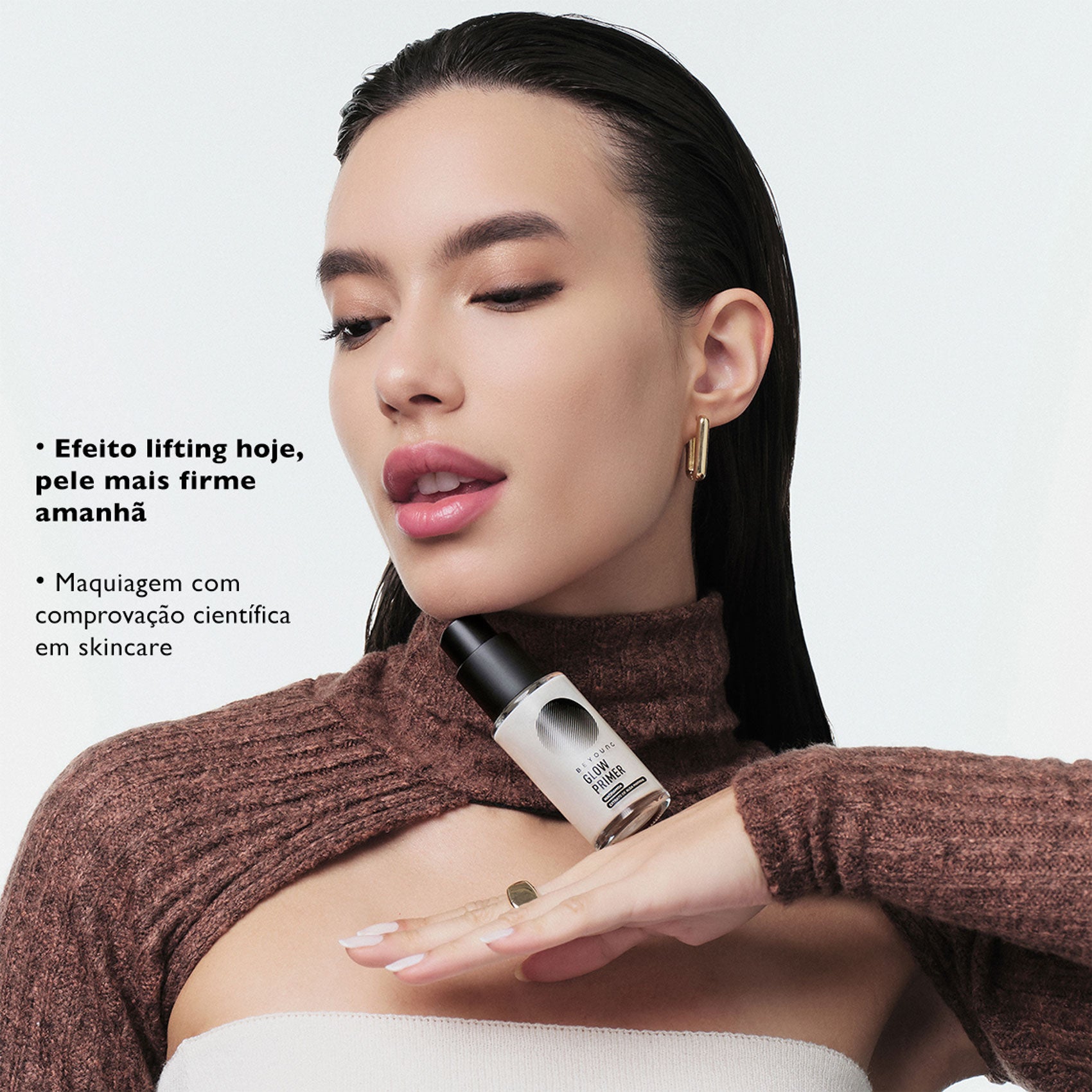 Primer facial com niacinamida e efeito lifting