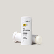 Stick Multifuncional Beyoung FPS 80 em embalagem branca, com hidratação, proteção, vitamina E e óleo de aveia.